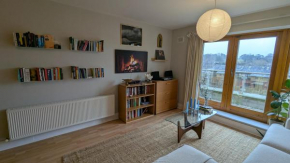 Homely & Spacious 2BD Close to Phoenix Park & City
